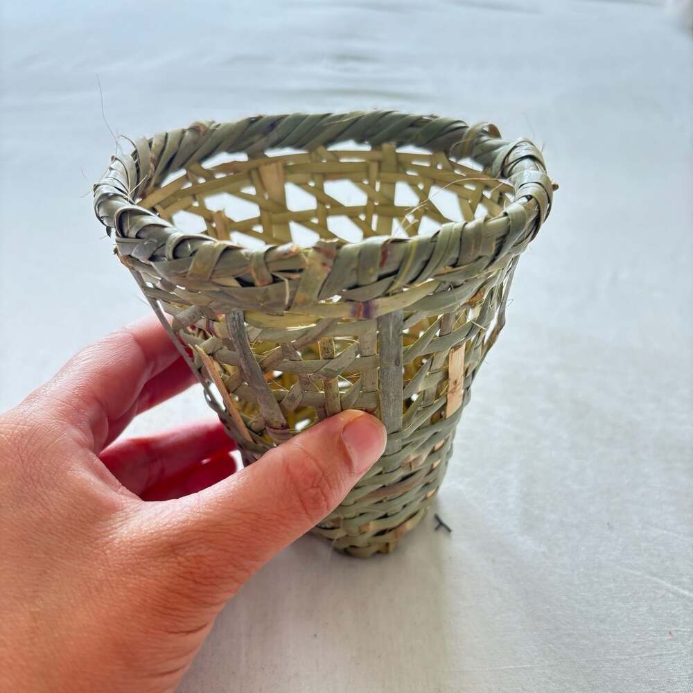 Handwoven‎ Natural Fiber Small Decorative Basket